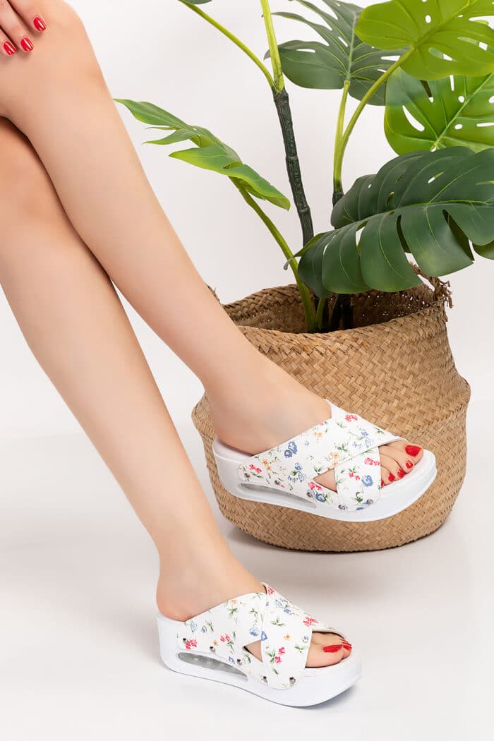 Pastel Çiçekler Desenli Açık Airmax Ortopedik Terlik
